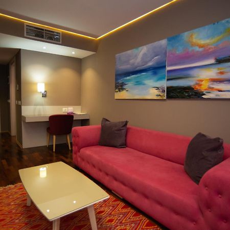 Bougainville Bay Hotel Sarandë Esterno foto