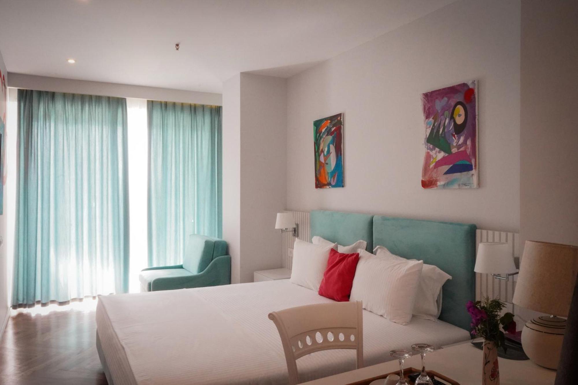 Bougainville Bay Hotel Sarandë Esterno foto