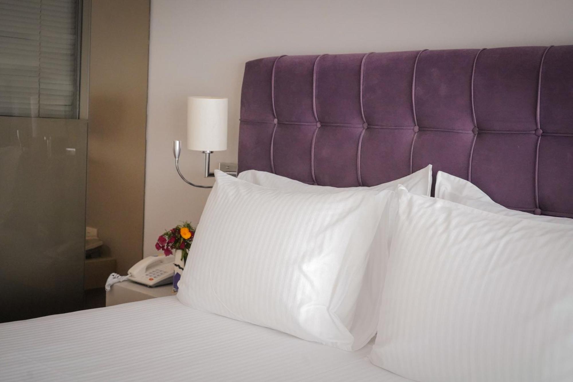 Bougainville Bay Hotel Sarandë Esterno foto