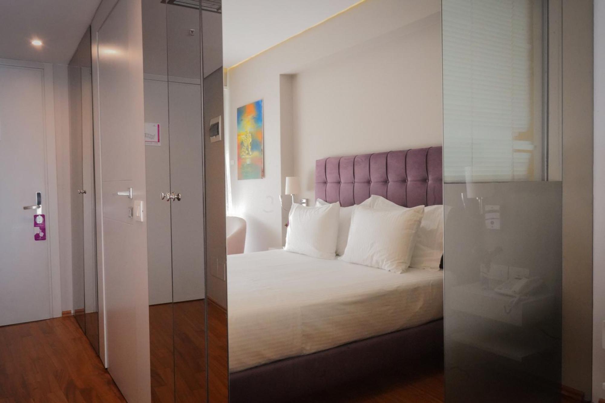 Bougainville Bay Hotel Sarandë Esterno foto